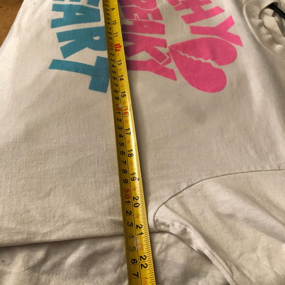 COPY - Achy Breaky Heart print Vintage Tee - Picture 3 of 8